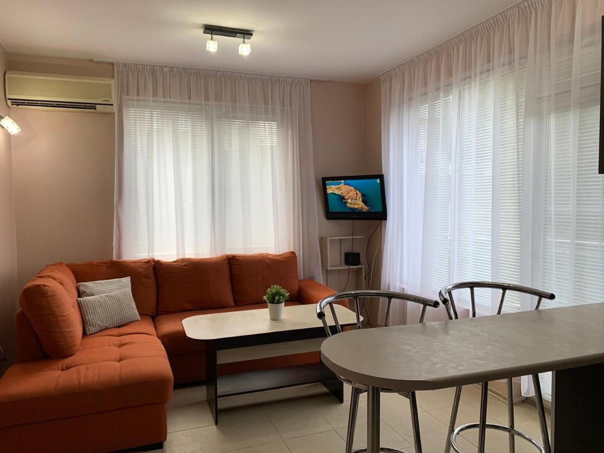 Villa Rouge - Apartment Victoria Sozopol Exteriör bild